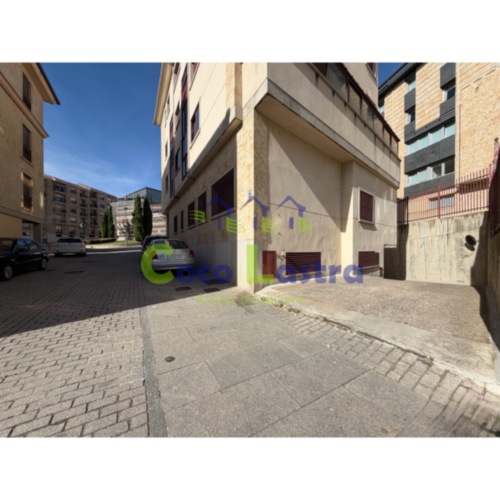 Acceso a parking